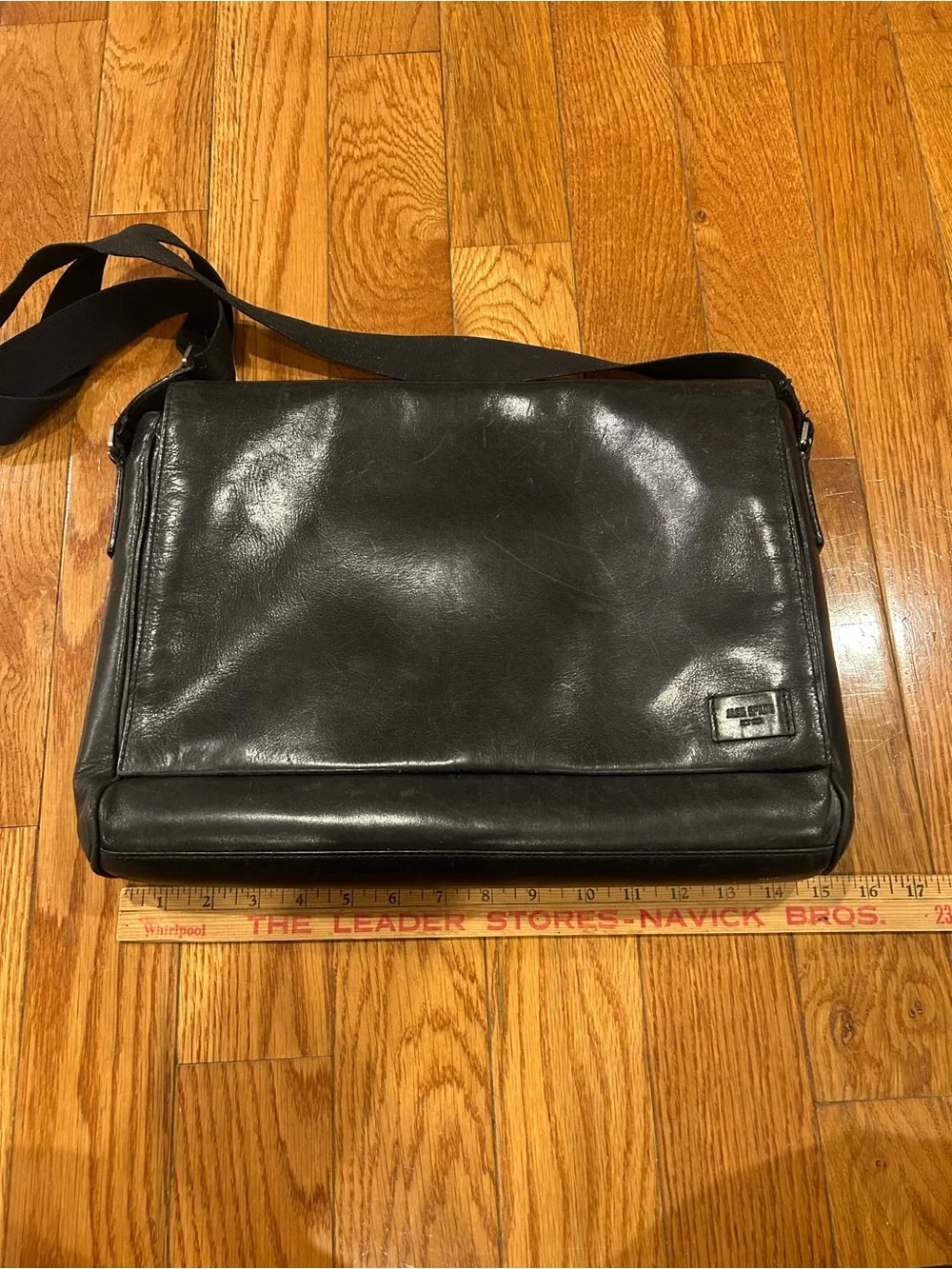 Jack Spade Black Leather Messenger Bag Crossbody Laptop Briefcase Work Travel